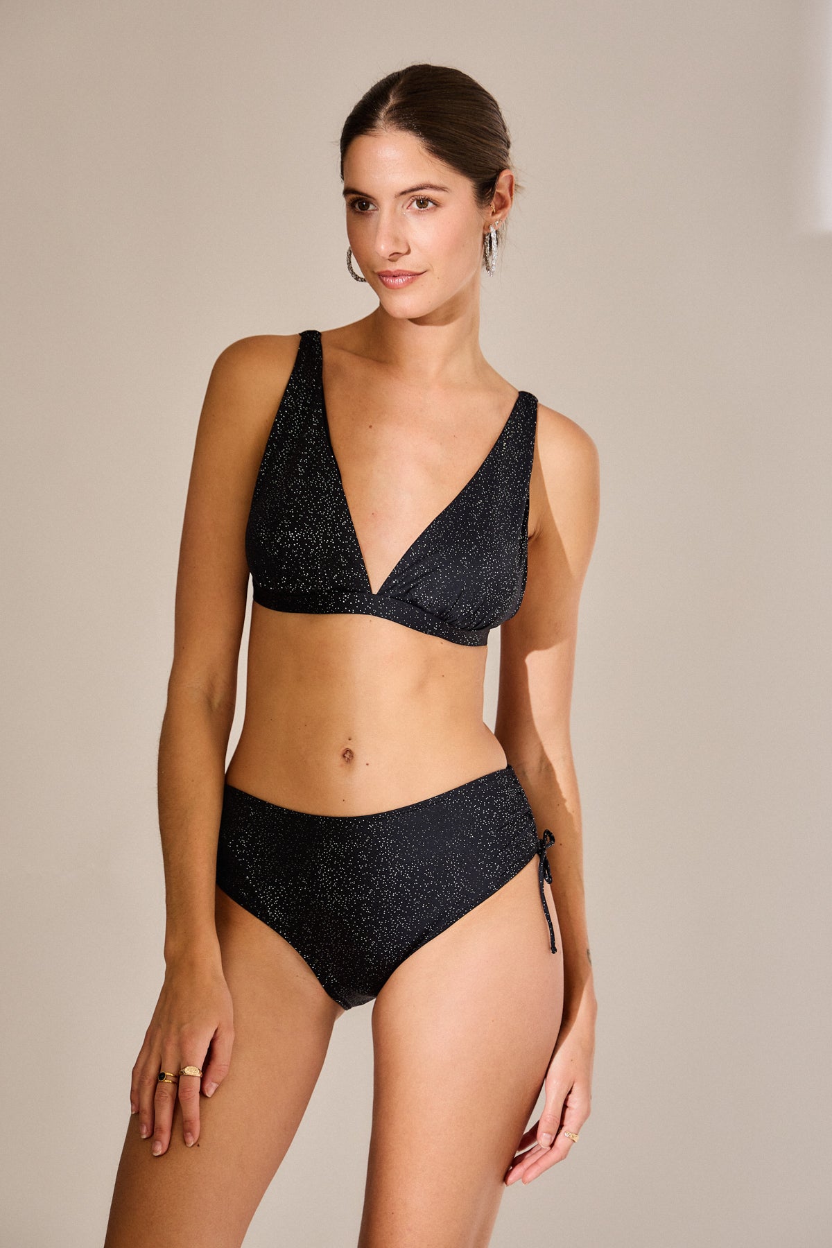 Bikini Brassière avec Bas Taille Haut à Bijoux Style Jeune